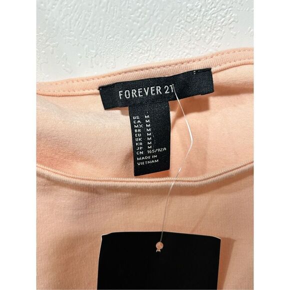 Forever 21 Black Ribbed Crop Top – Size M - Picture 3 of 6